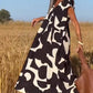 Lässiges Damenkleid mit geometrischen Farbblöcken