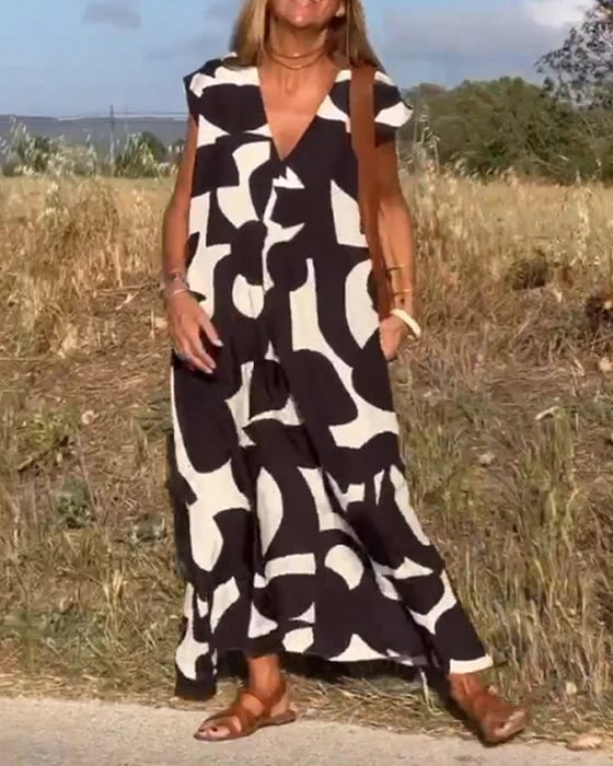 Lässiges Damenkleid mit geometrischen Farbblöcken